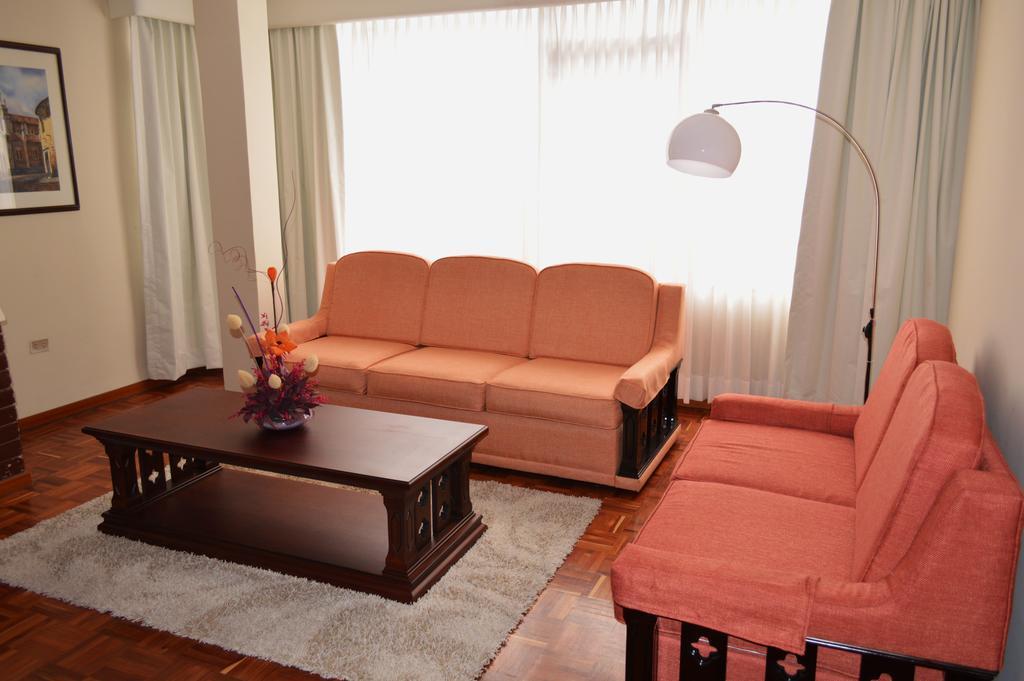 La Carolina Inn Кіто Екстер'єр фото