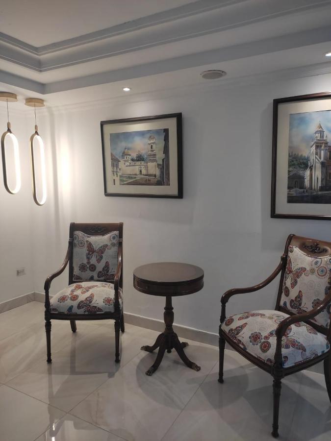 La Carolina Inn Кіто Екстер'єр фото
